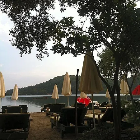 Ξενοδοχείο Lagoon Boutique Φετιγιέ